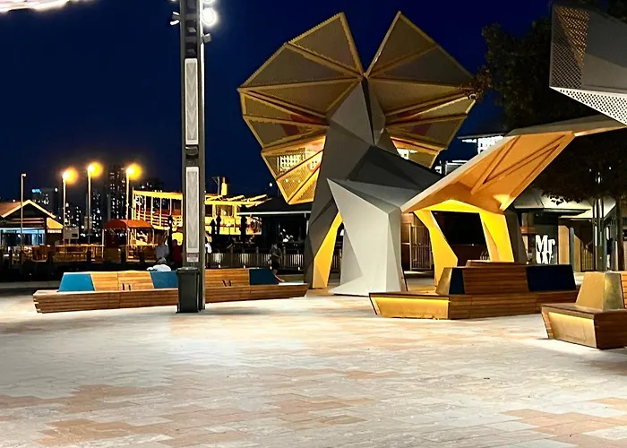 Melville Oasis